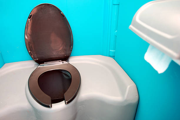 Best Porta potty rental near me  in Goshen, KY
